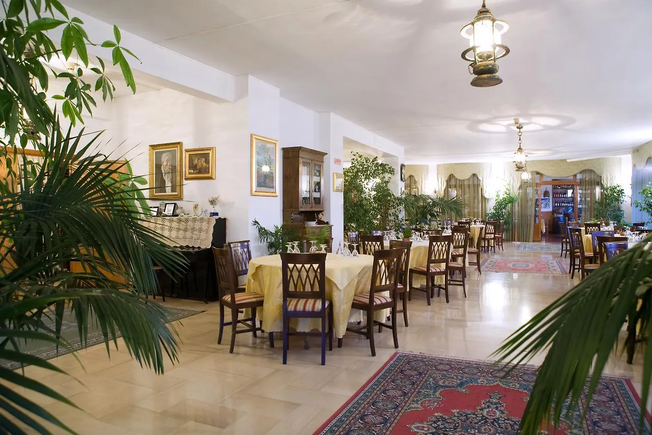 Hotel Miravalle Misilmeri 2*,  İtalya